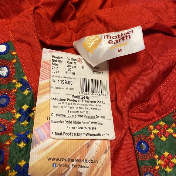 Beautiful Mother Earth Top NWT - Picture 3 of 8